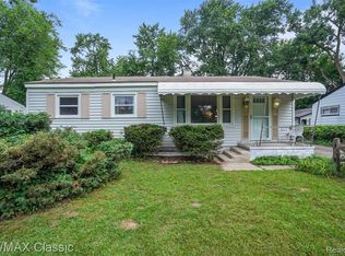 39330 Chase St, Romulus, MI 48174