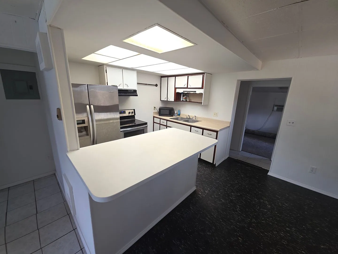 1 Bed 1 Bath Near Downtown, Baldwin Park & Cady Way Trail — Photo 3