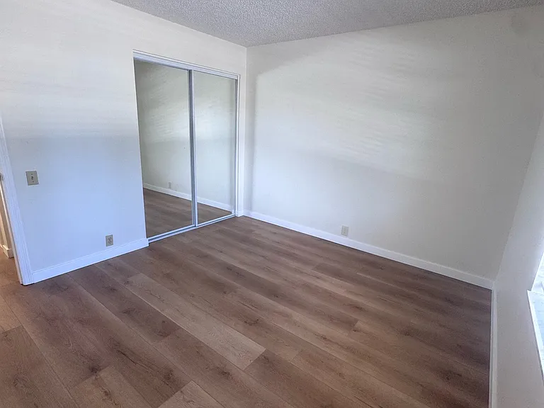 5265 E Bay Dr #122 — Photo 9