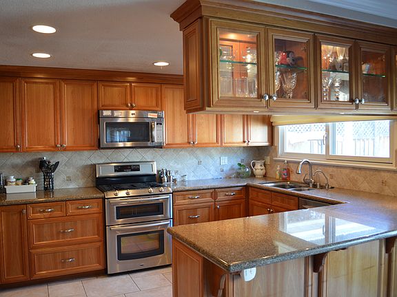 4th image of 48882 Chardonnay Ct