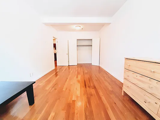 Rented by Bright Villas LLC | media 14