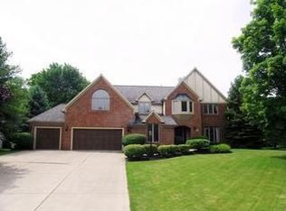 873 Vauxhill Ln, Powell, OH