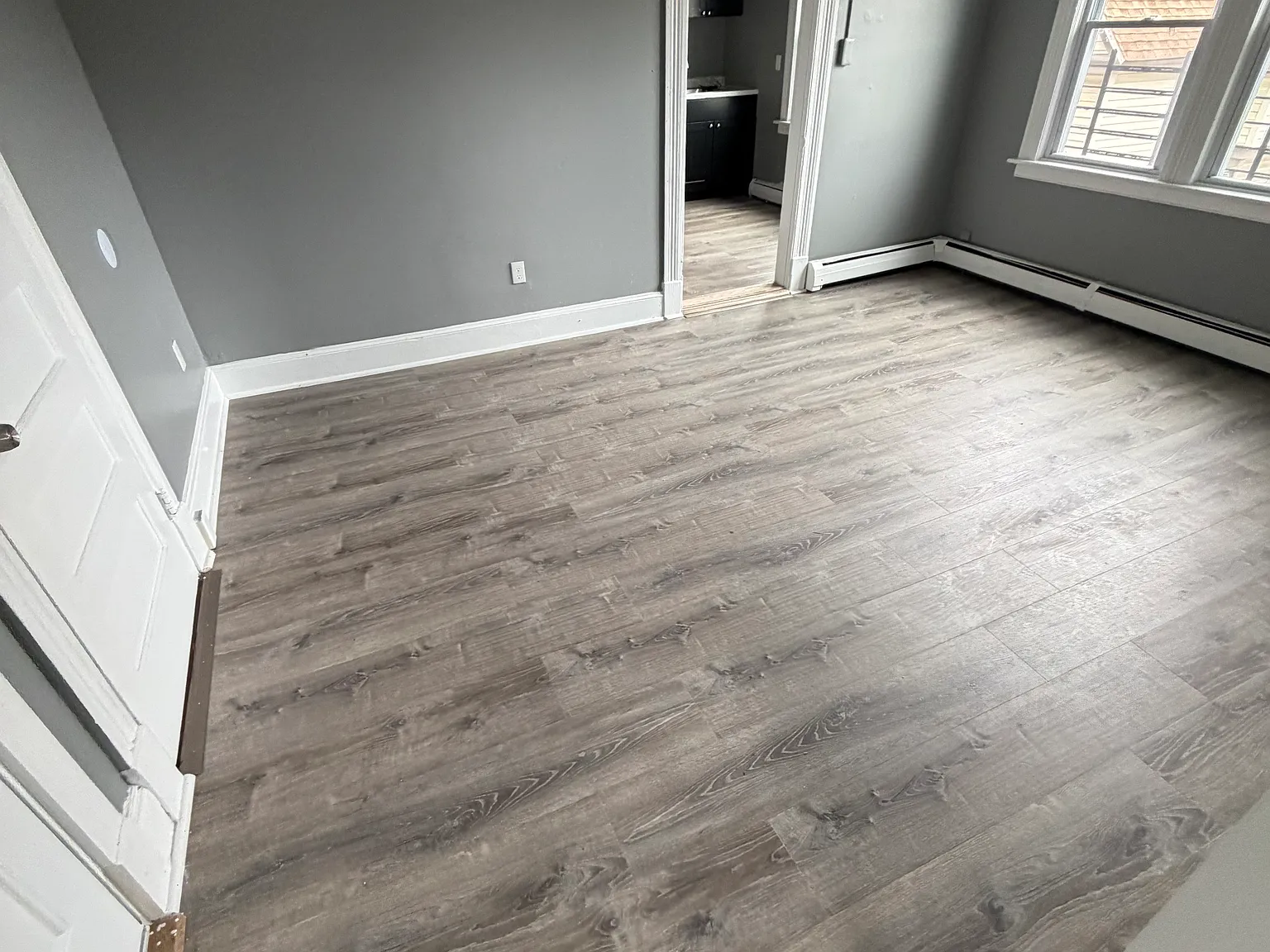 3 bed, 1170 sqft, $1,700 — Photo 4