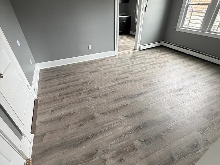 275 Walnut St #3 — Photo 4