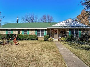 201 Randy Dr, Whitesboro, TX 76273