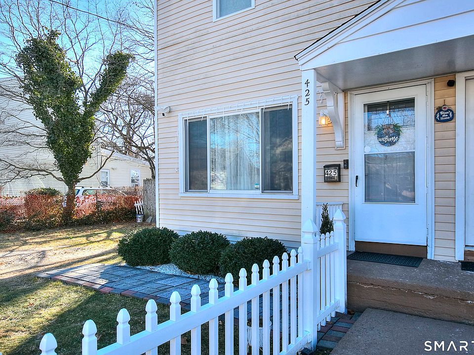1st image of 425 McKinley Avenue