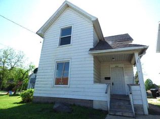 614 8th St, Beloit, WI 53511