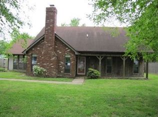 1004 W Barton Ave, West Memphis, AR 72301
