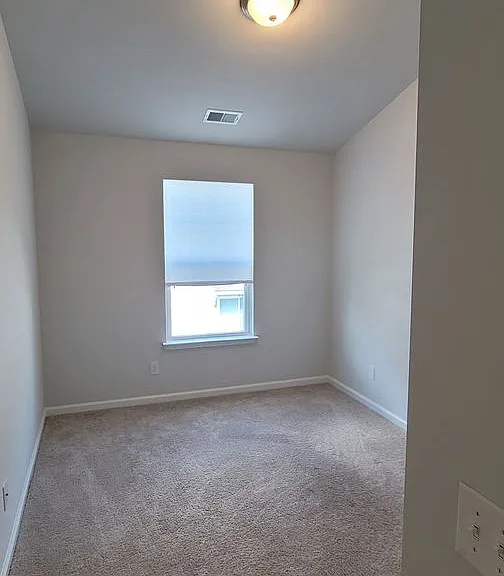 1135 Fairway Ln — Photo 13