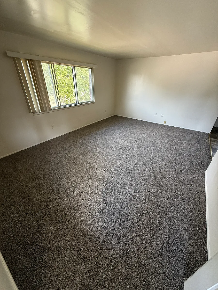 Building Photo - 17900 Glendale St #1