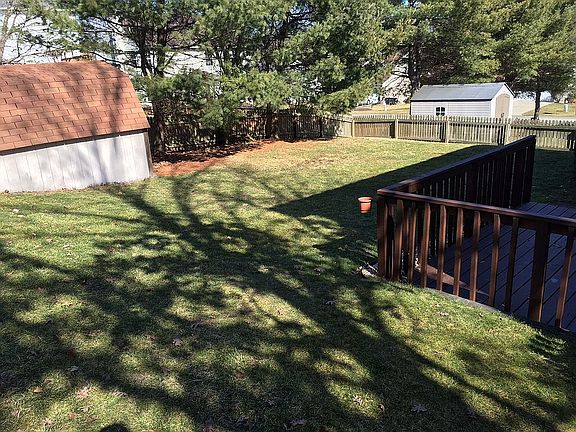 4th image of 503 Daisy Ct
