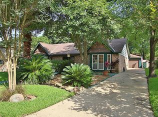 530 Enchanted Hollow Dr, Spring, TX 77388