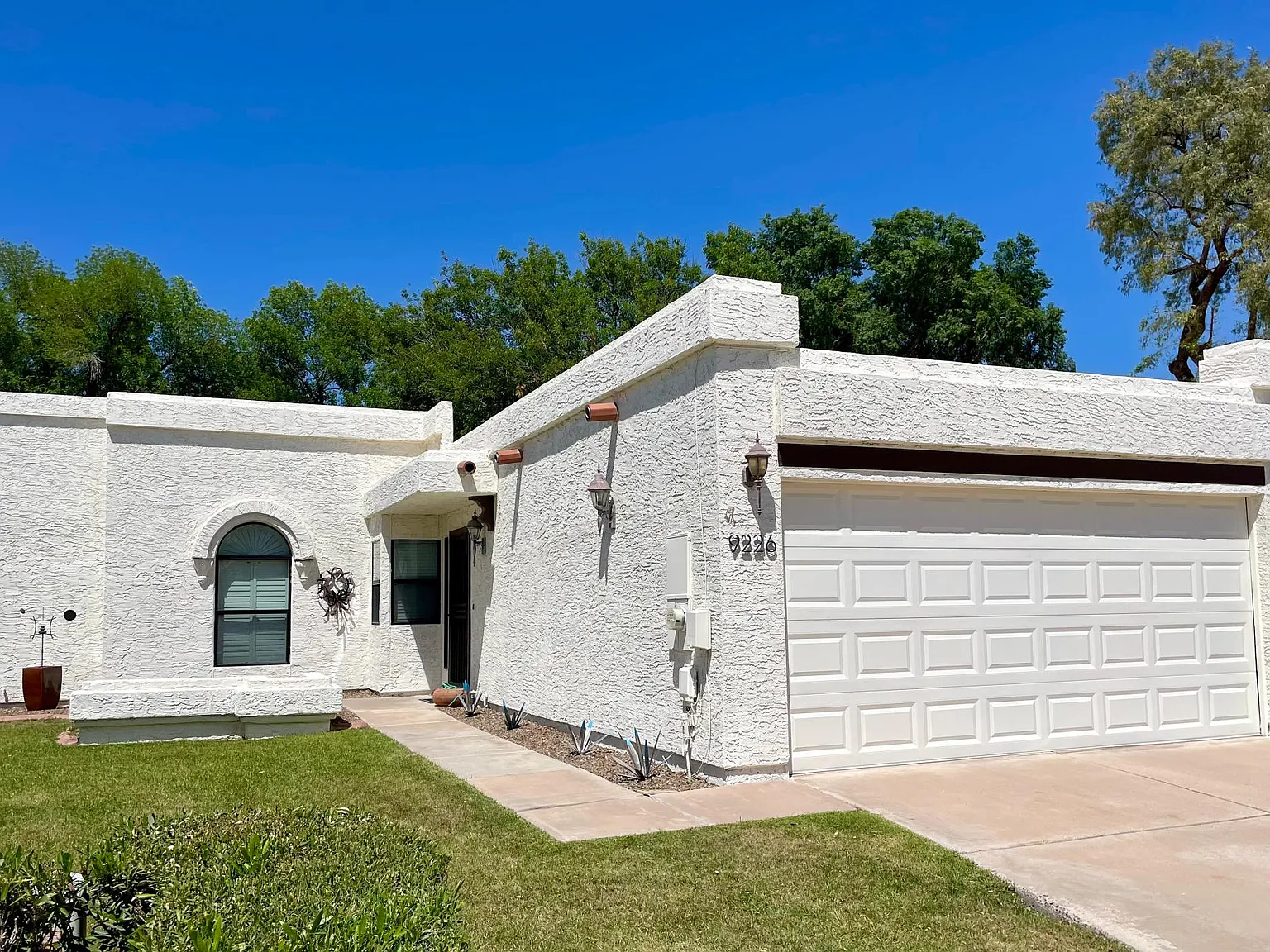 9226 E Altadena Ave — Photo 4