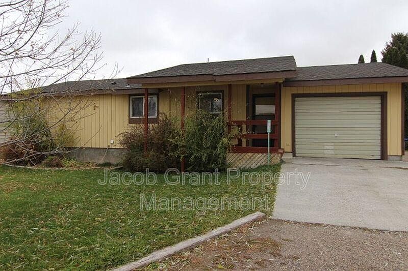 5023 E Walker Ave UNIT A, Iona, ID 83427 Zillow