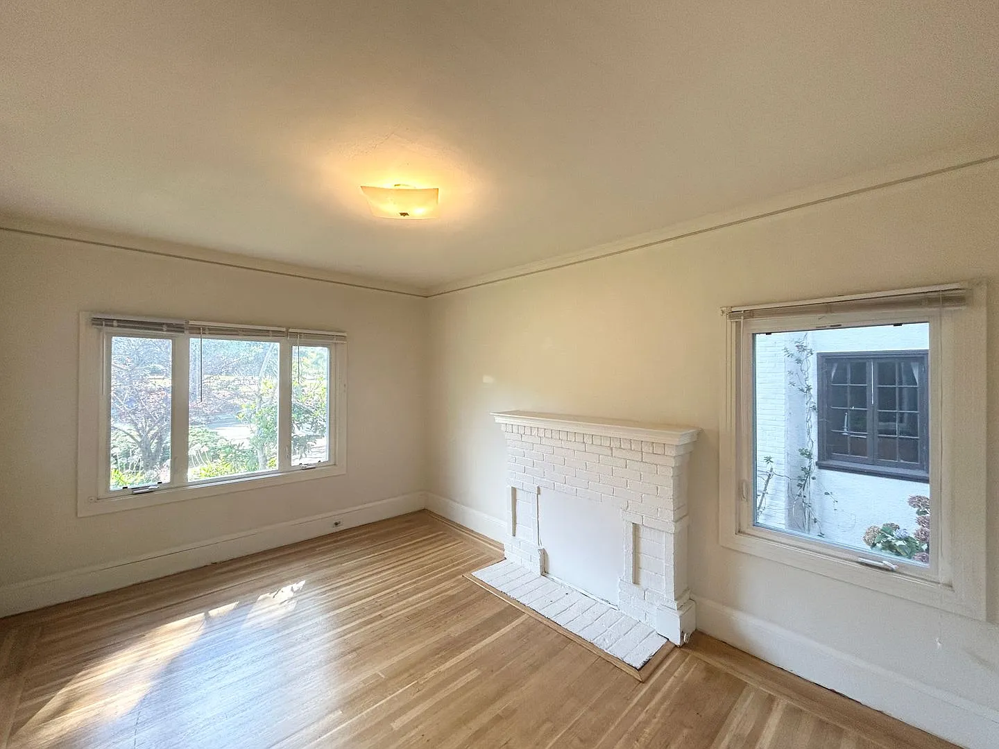 2718 College Ave. — Photo 2