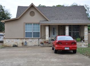 8327 Rylie Rd, Dallas, TX 75217