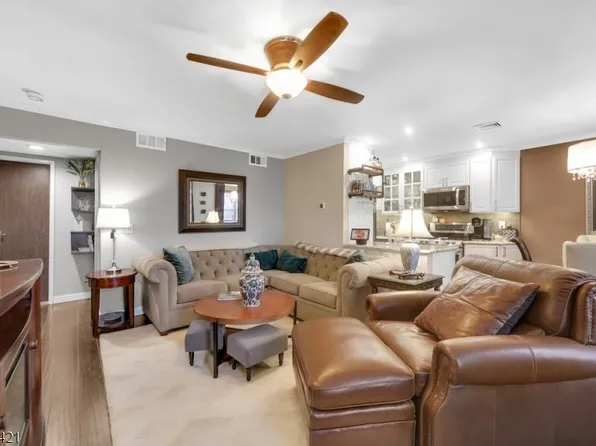 1007 Unicorn Way #P02, Clifton City, NJ 07011