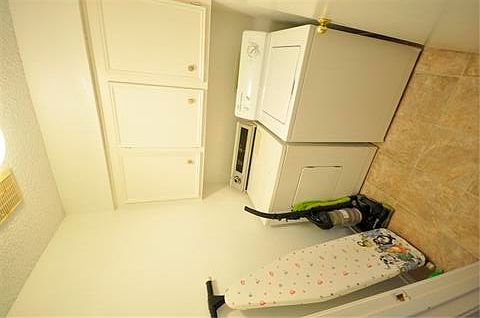 4th image of 4614 Candlestick Dr