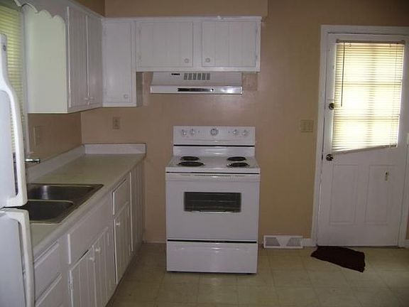 5th image of 1776 Costigan Dr