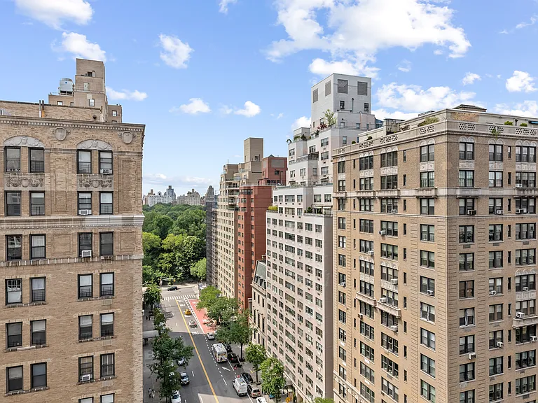 1165 Madison Ave #B — Photo 13