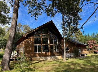 1462 Monocan Dr, Nellysford, VA 22958