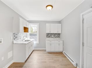 176 Charles St #2, Waterbury, CT 06708