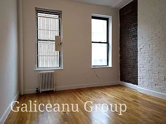 Rented by Lexington Real Estate Group