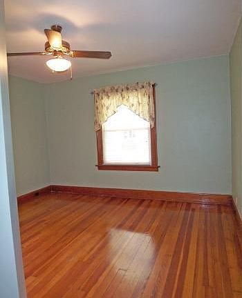4th image of 7355 Park Ave