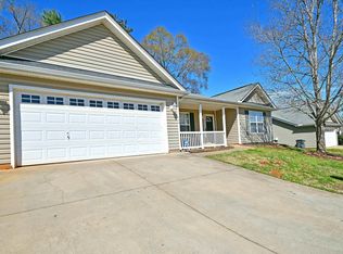 509 Mortar Dr, Duncan, SC 29334