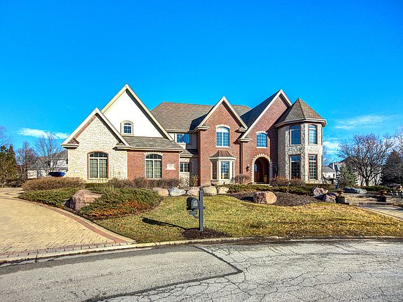 2nd image of 10900 Crystal Meadow Ct