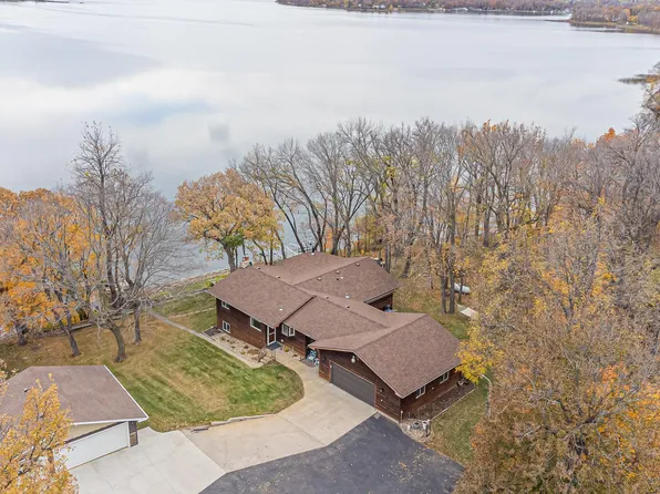 13668 Maple Rd, Lake Park, MN 56554