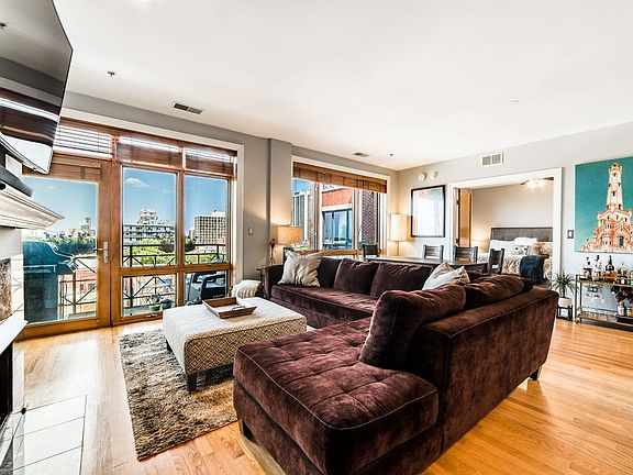 2nd image of 1444 N Orleans St APT 8C