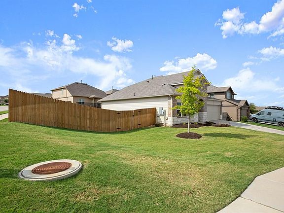 2nd image of 6601 San Isidro Dr