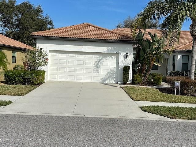 1st image of 1318 BALLOTA LANE