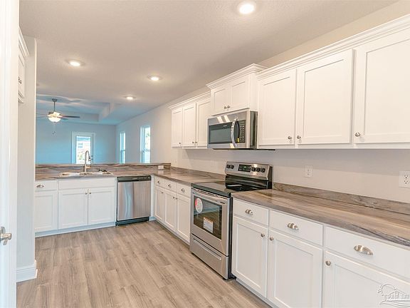 5th image of 12130 Emerald Heights Ln Lot 2C