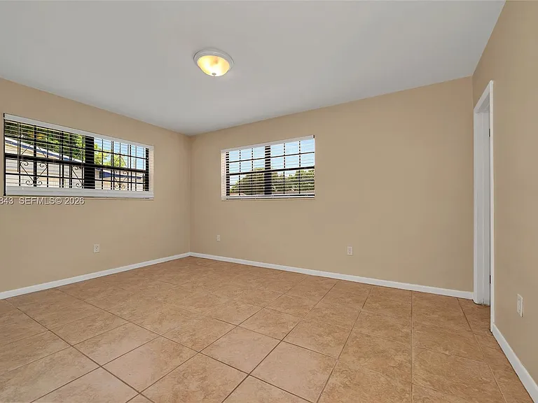 19401 NW 23rd Ave — Photo 20