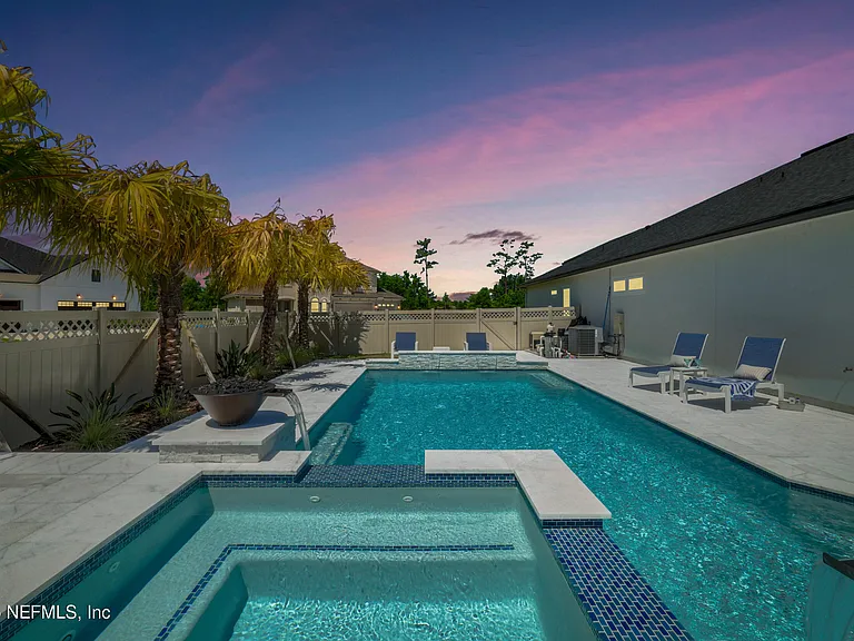 318 Windwalker Dr — Photo 10