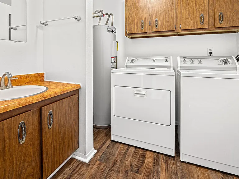 Yampa Townhomes — Photo 10