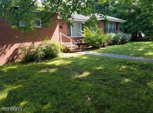 998 Cumberland Dr, Clarksville, TN 37040