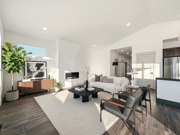 4th image of 310 S Crispin