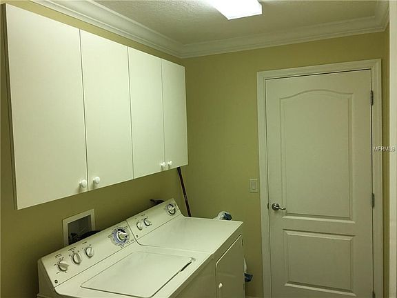 5th image of 2043 Southfield Dr