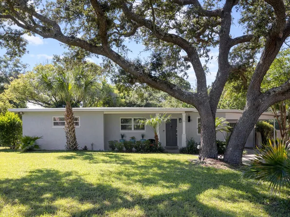 34 Iowa Dr NE, Fort Walton Beach, FL 32548