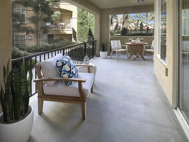Torrey Villas Apartment Homes — Photo 7