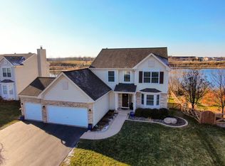 580 Lake Plumleigh Way, Algonquin, IL 60102