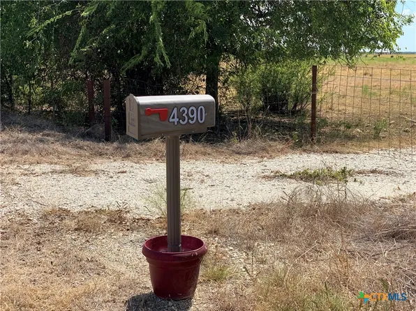 4390 County Road 220, Gatesville, TX 76528