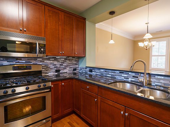 5th image of 645 Village Park Drive #303