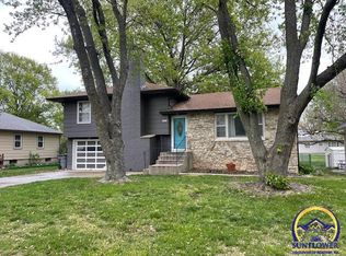 1724 Thompson St, Emporia, KS 66801