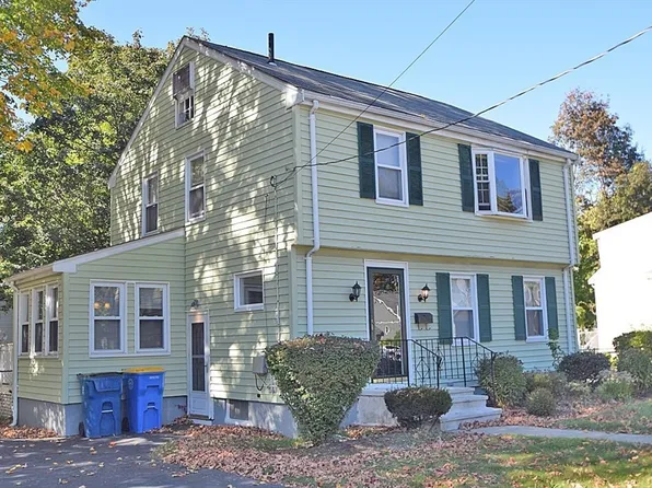 28 Silver St, Randolph, MA 02368