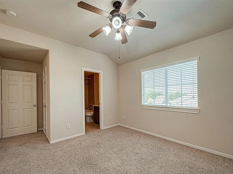3302 Clearview Cir — Photo 33