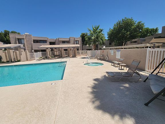 4th image of 1920 W Lindner Ave Unit 118